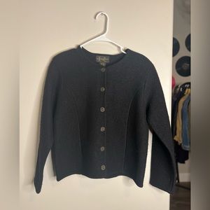 Requirements 100% wool button-down lightweight jacket